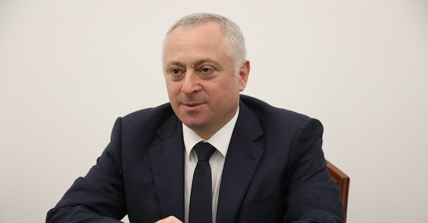 Аҳәынҭқарра Ахада Бадра Гәынба жәпаҩык ажурналистцәа аҳаҭыртә хьӡқәа ранашьаразы аусԥҟа инапы аҵаиҩит