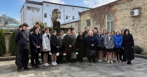 Есышықәса, жәабранмза 10 рзы Урыстәыла иазгәарҭоит Александр Сергеи-иԥа Пушкин игәалашәара амш