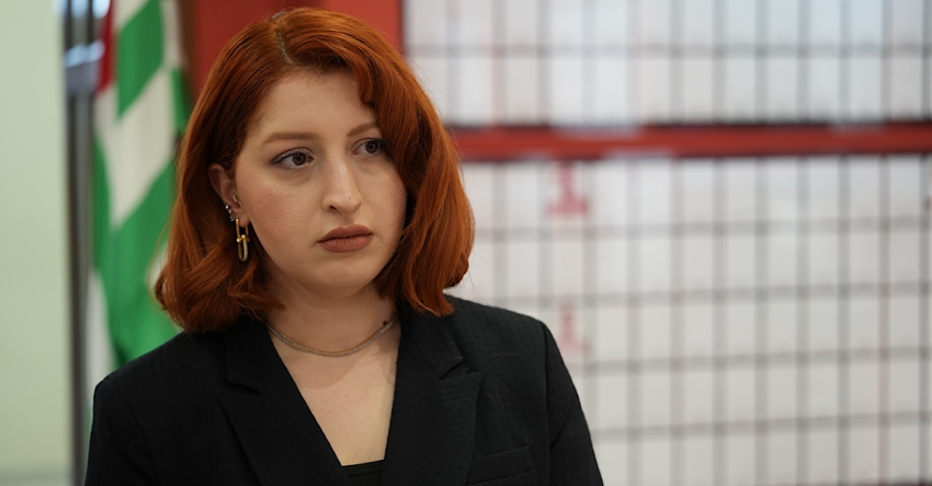 Аԥсуа зинхьчаҩ Ельчин Аӡынба лԥылара мҩаԥысит Гәдоуҭатәи акультура Аҩнаҿы, абри атәы аанацҳауеит Sputnik Аԥсны