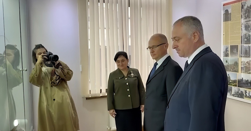 Бадра Гәынбеи Сергеи Кириенкои Владислав Арӡынба ихьӡ зху Ахьӡ-Аԥша амузеи иаҭааитАмузеи аиҳабы, Аԥсны Афырхаҵа Мзиа Беиа асацәа рзы аекскурсиа мҩаԥылгеит