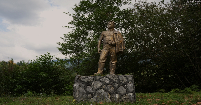 Тҟәарчал Ашахтиор ибаҟа аиҭашьақәыргылара иалагеит